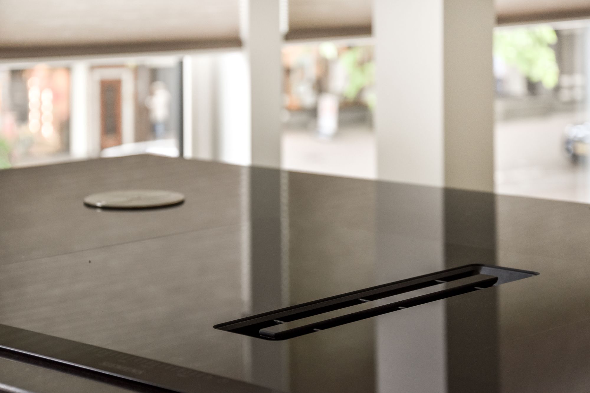 Solid surface countertop installation